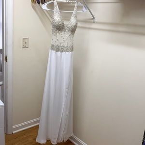 Beautiful Elegant White Dress